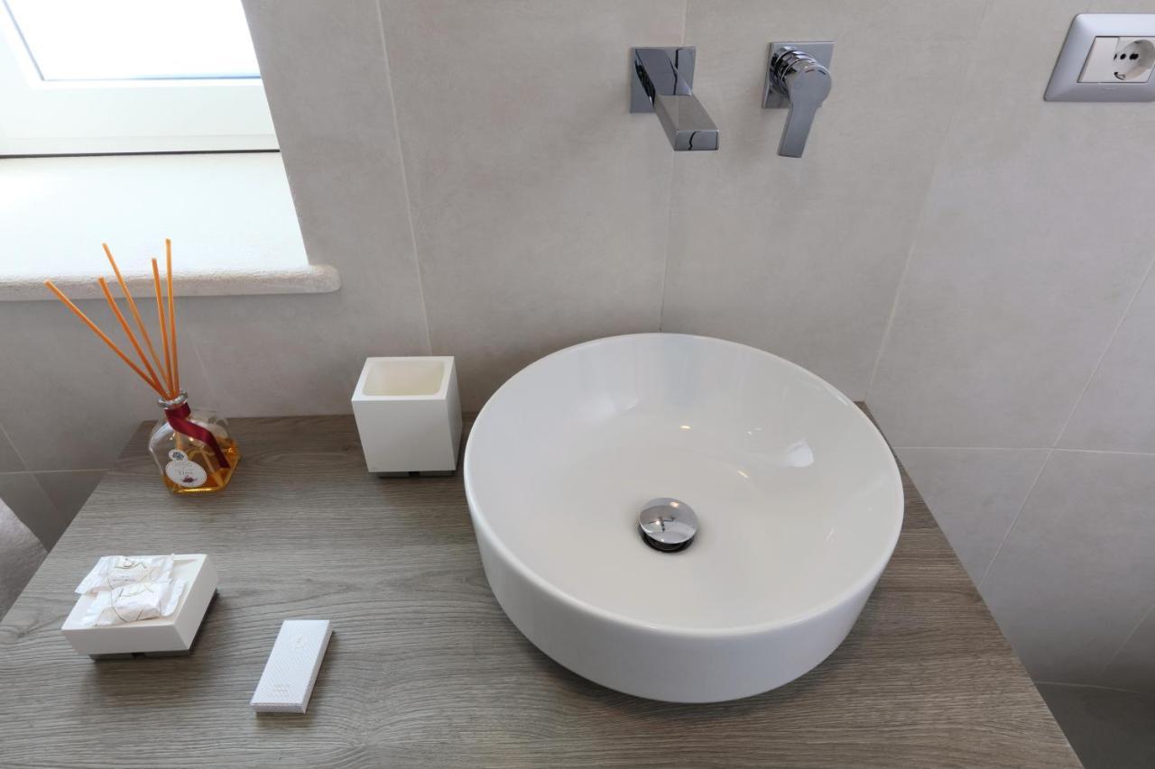 Sparviero Luxury Suites Taormina Exterior photo