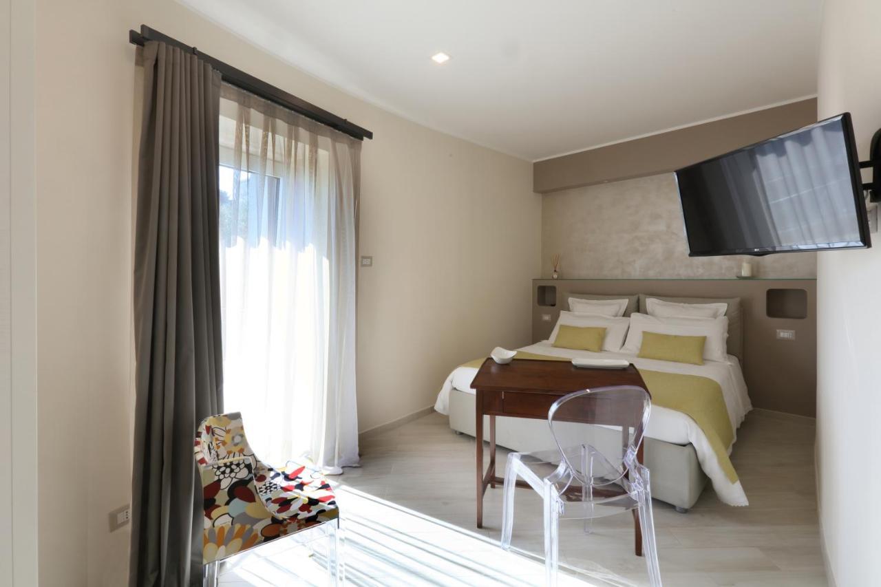 Sparviero Luxury Suites Taormina Exterior photo